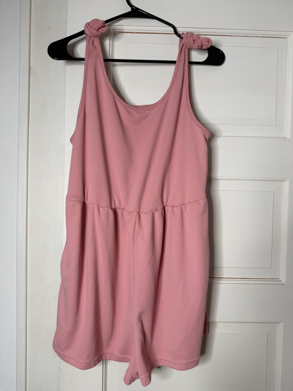 SHEIN Knot-Shoulder Pink Sleeveless Romper